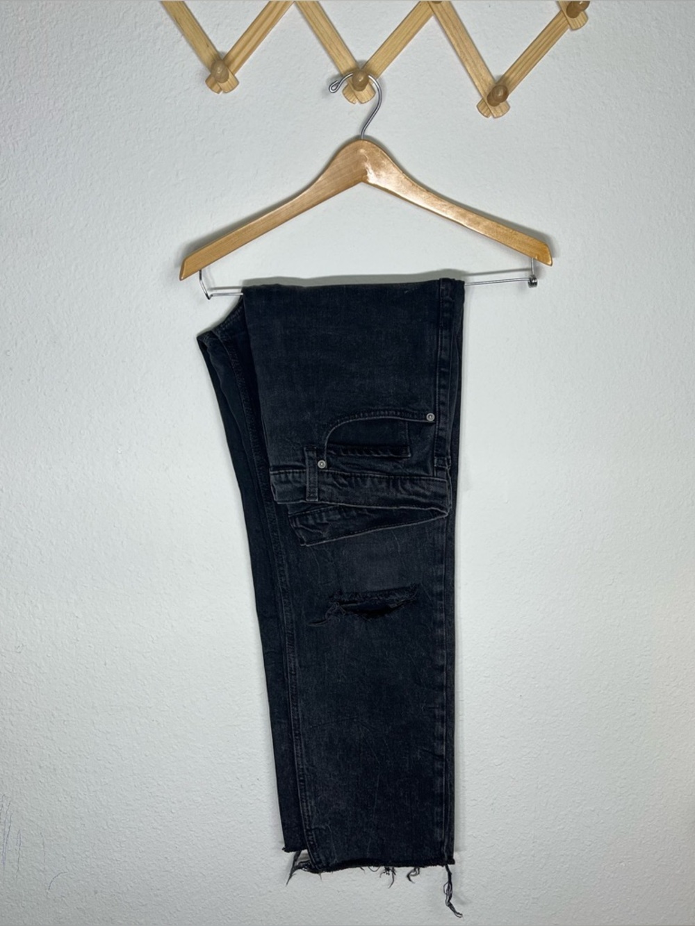 OLD NAVY • NWOT extra high rise sky- hi straight women’s black jeans size 12